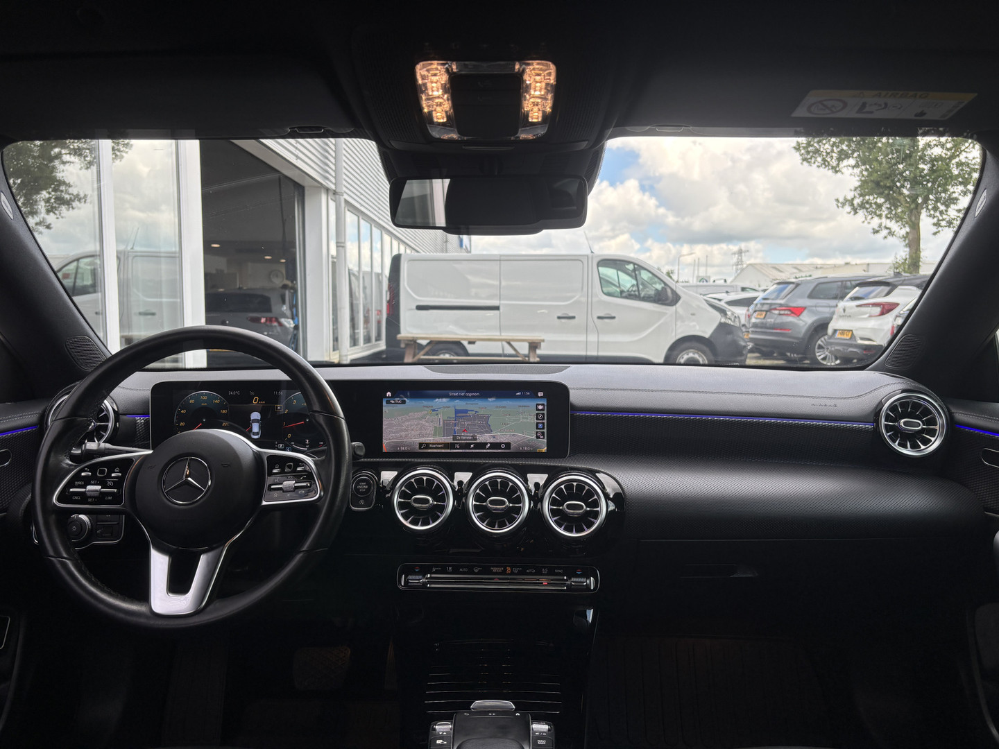 Mercedes-Benz Mercedes-Benz