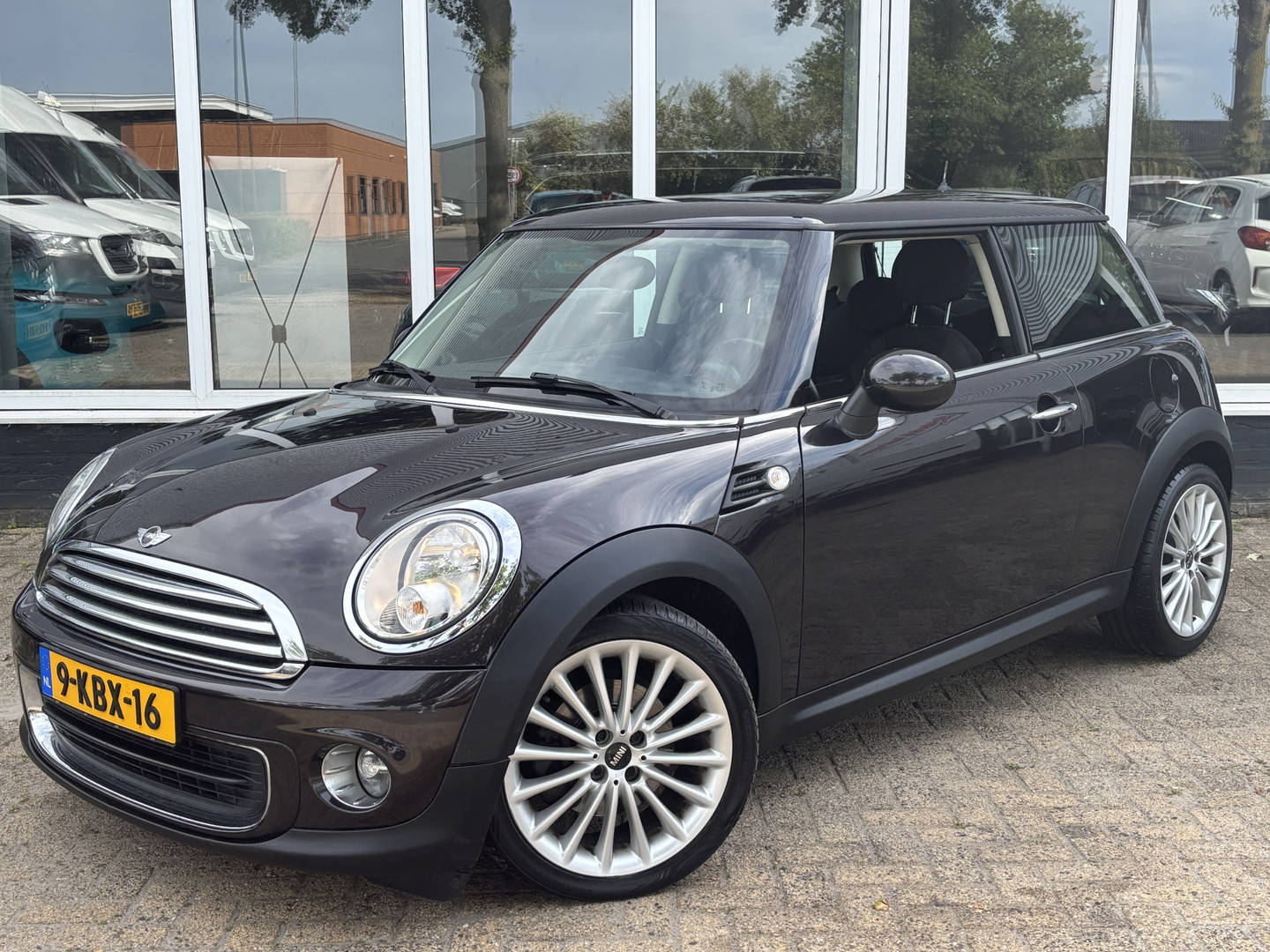 MINI