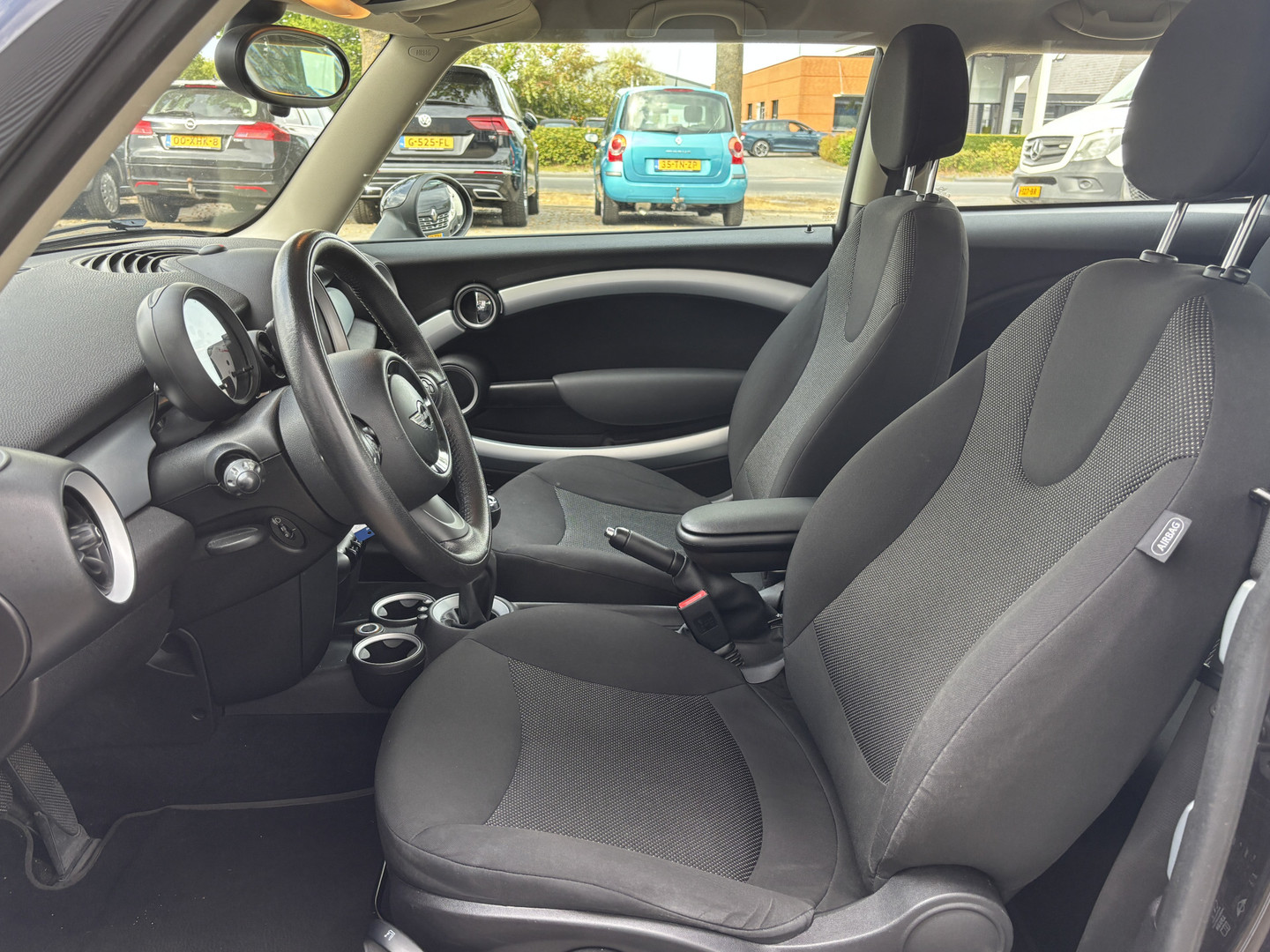 MINI