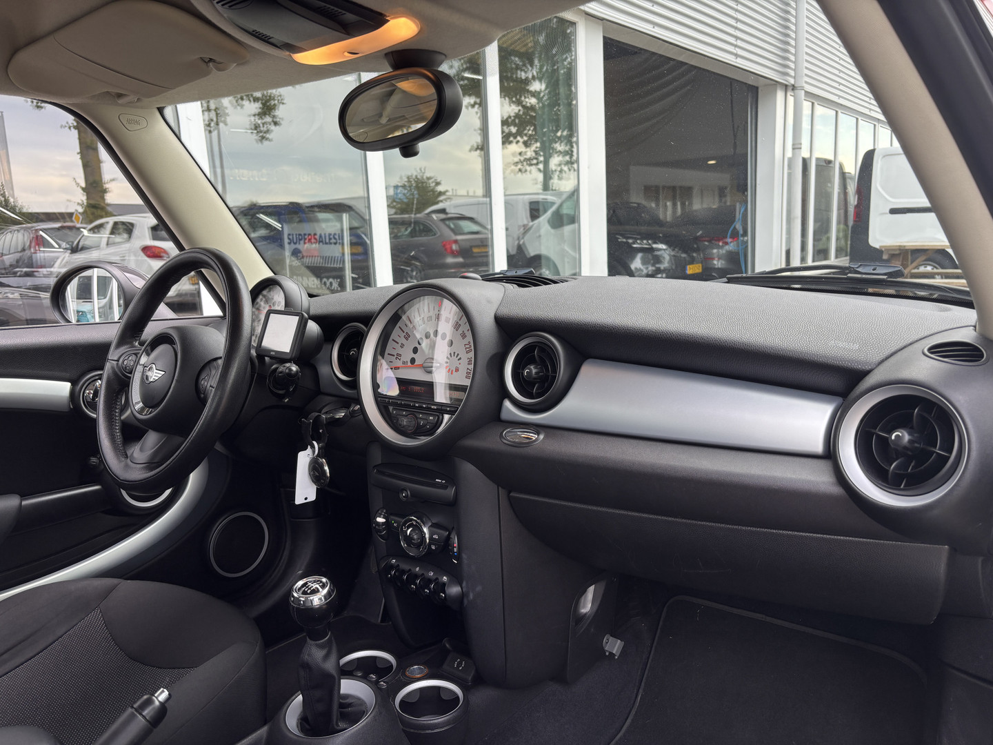 MINI