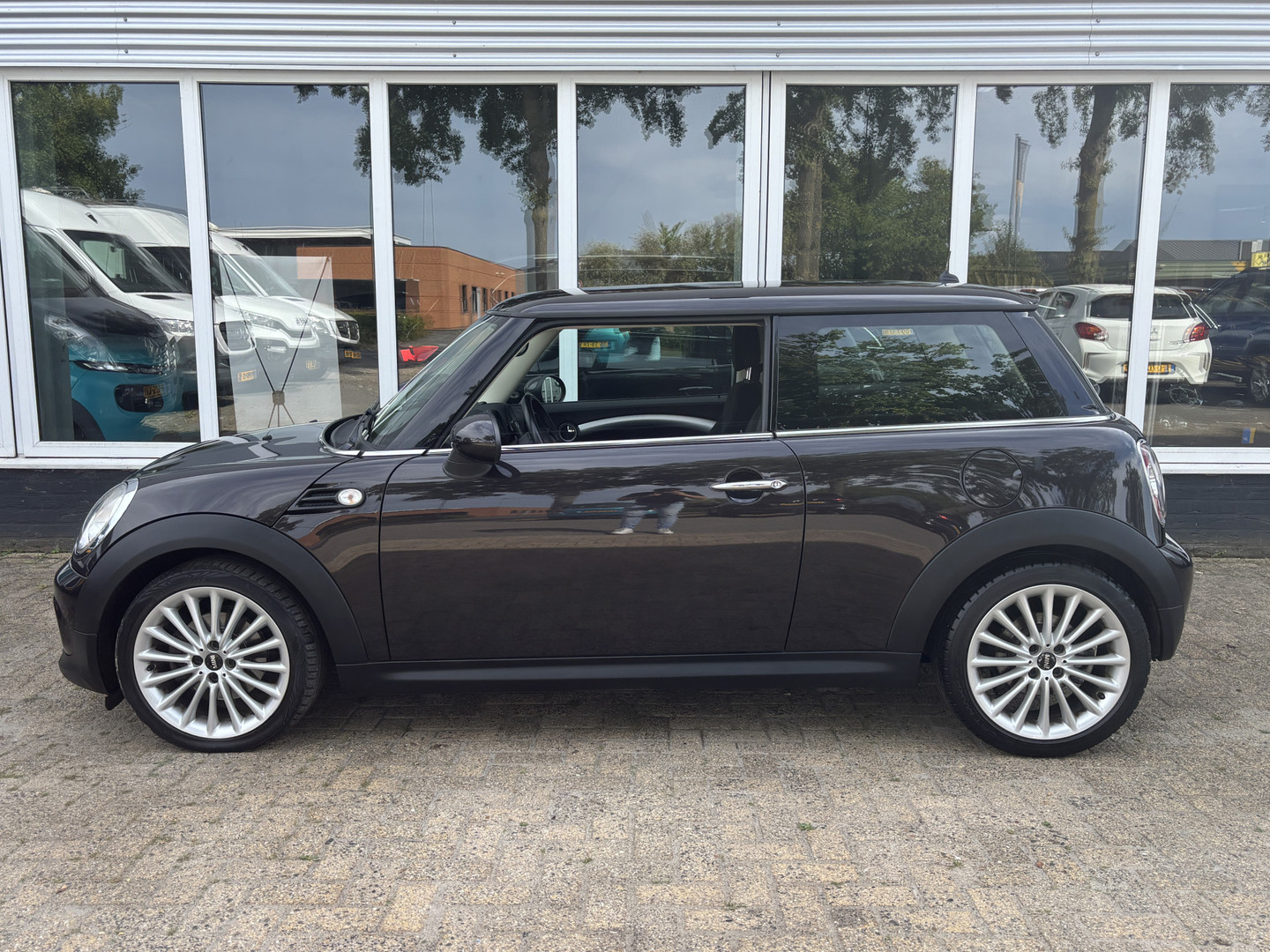 MINI