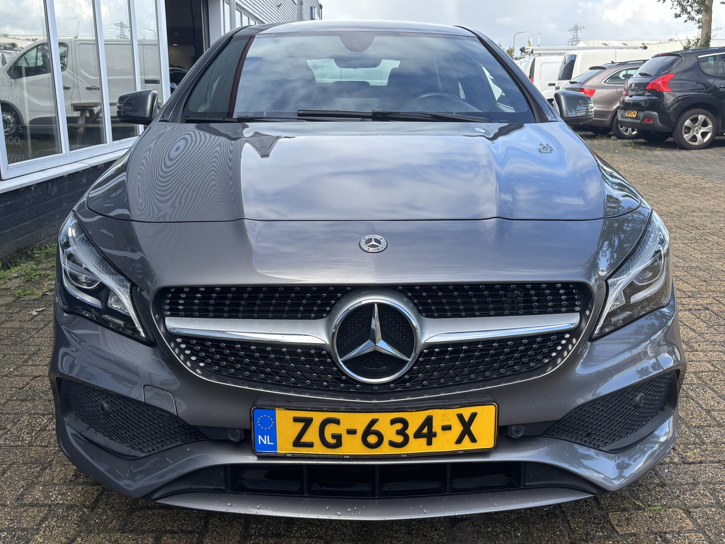 Mercedes-Benz