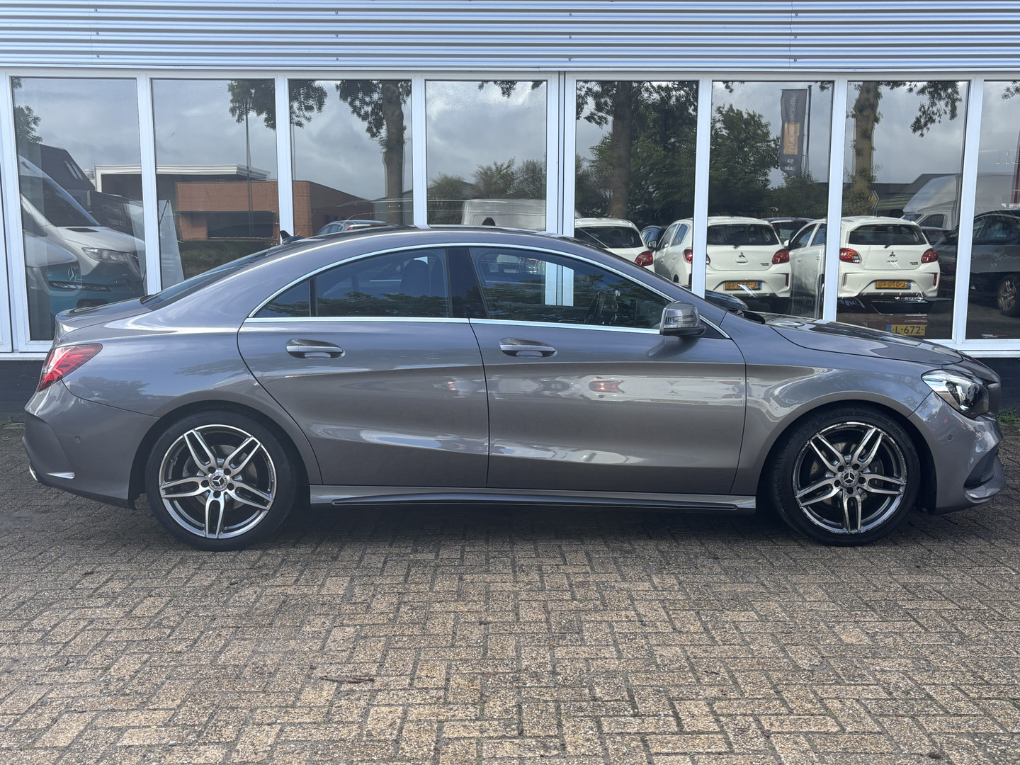 Mercedes-Benz