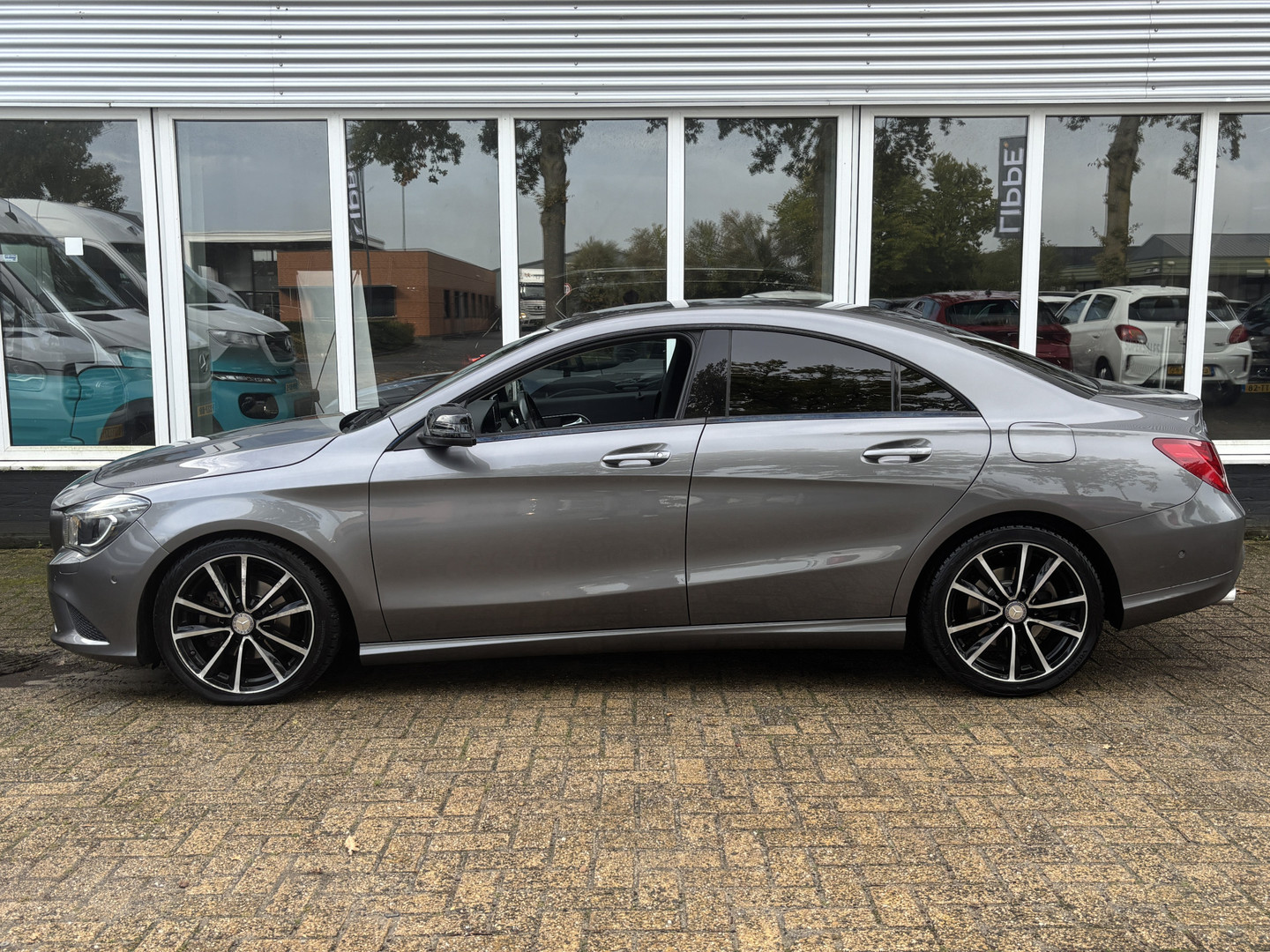 Mercedes-Benz