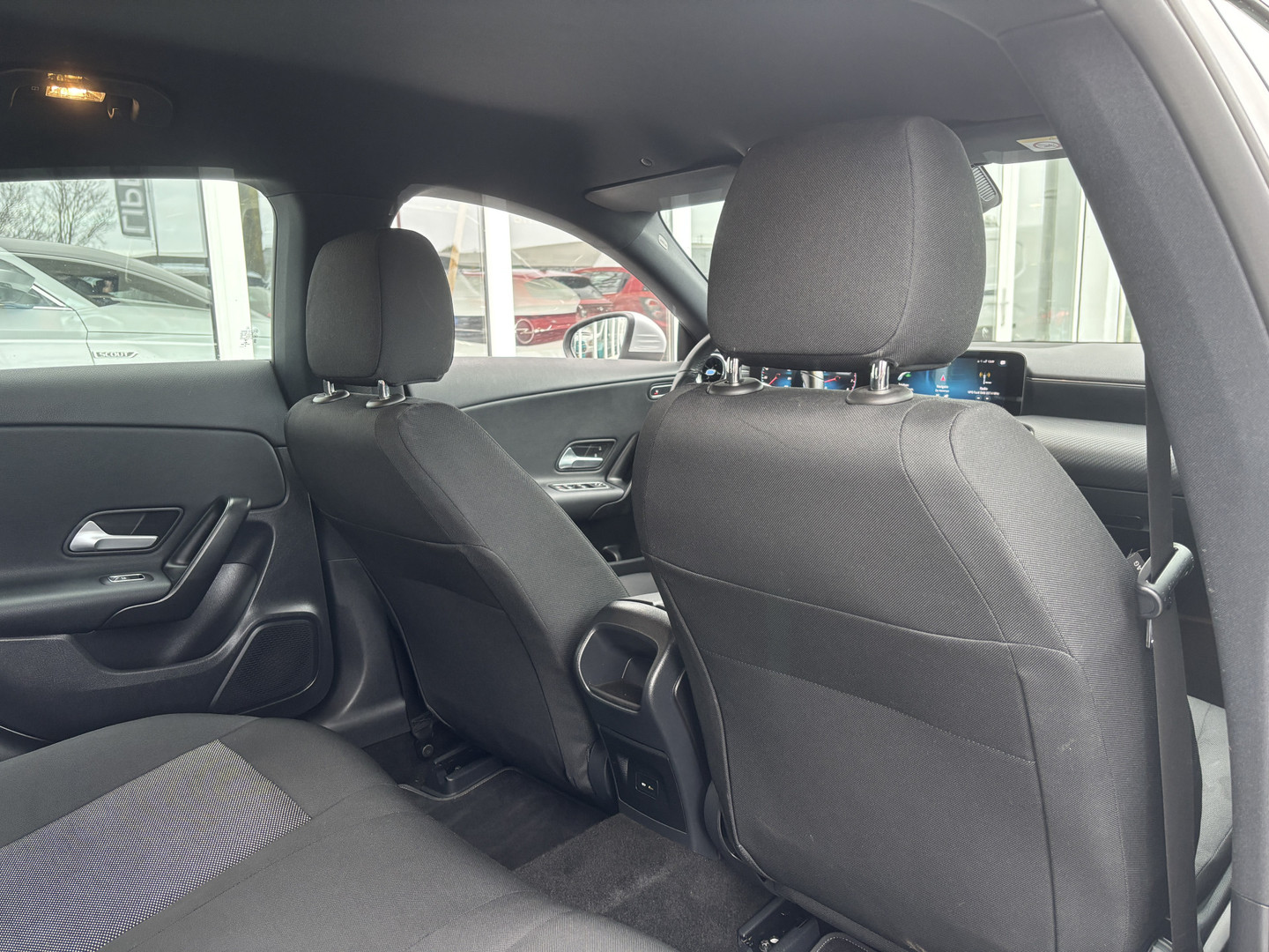 Mercedes-Benz Mercedes-Benz