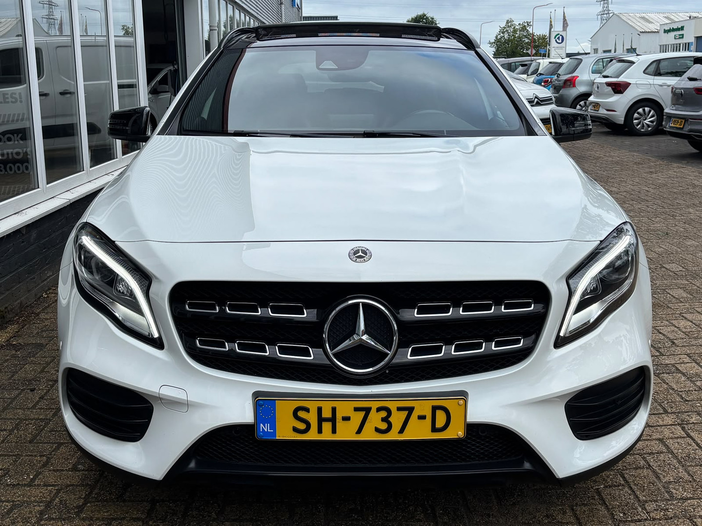 Mercedes-Benz