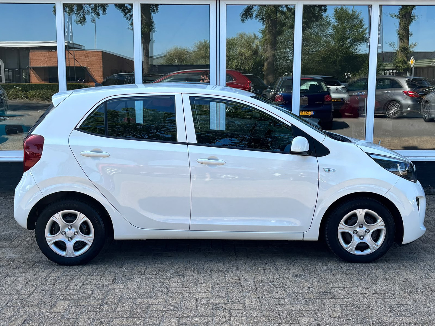 Kia