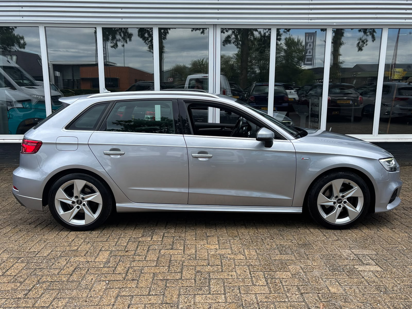 Audi