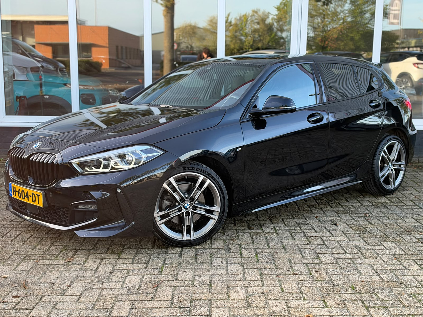 BMW BMW
