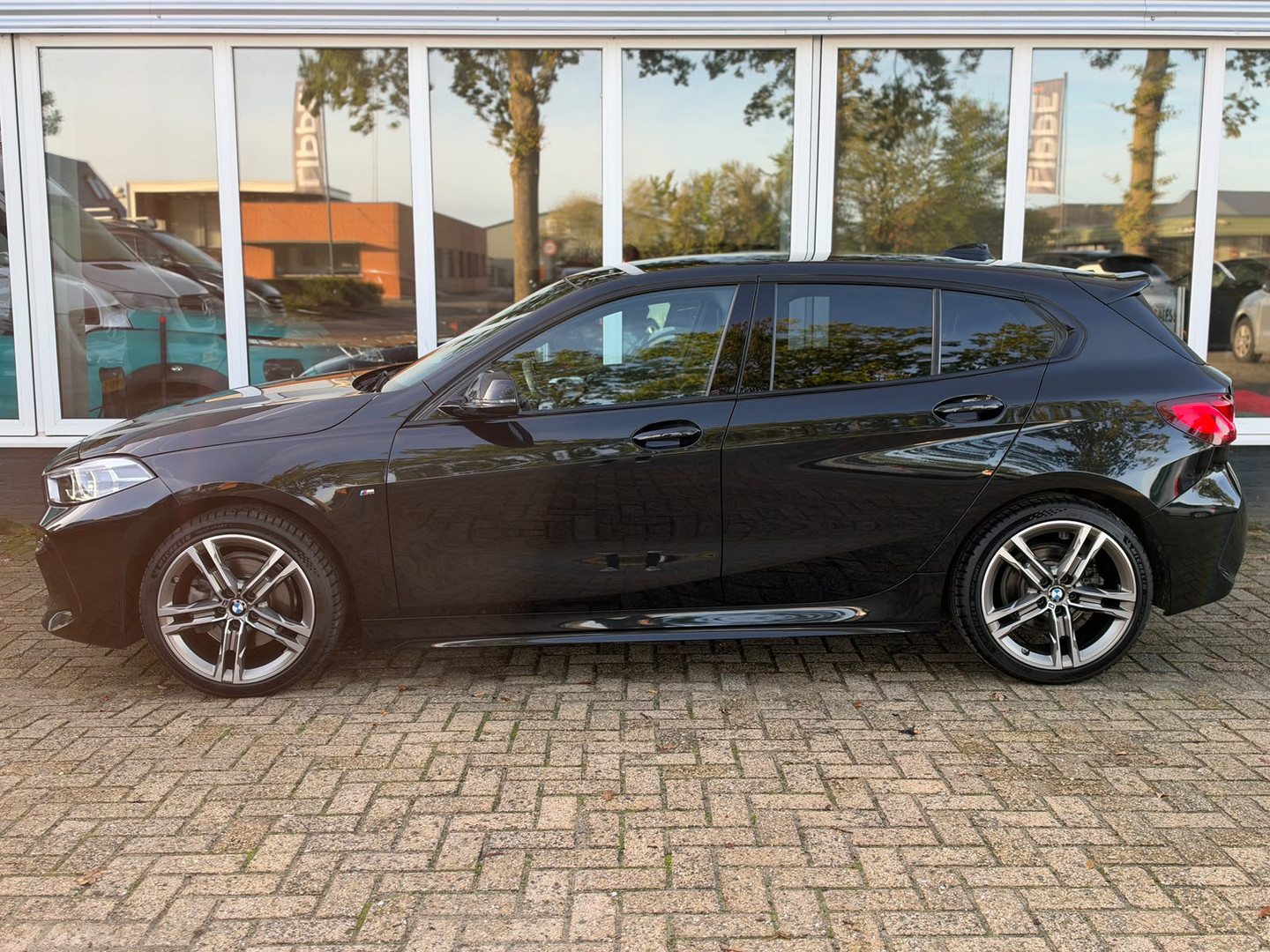 BMW BMW
