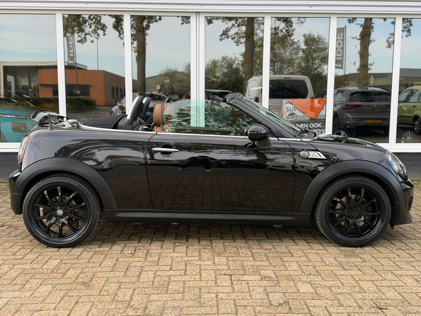 MINI