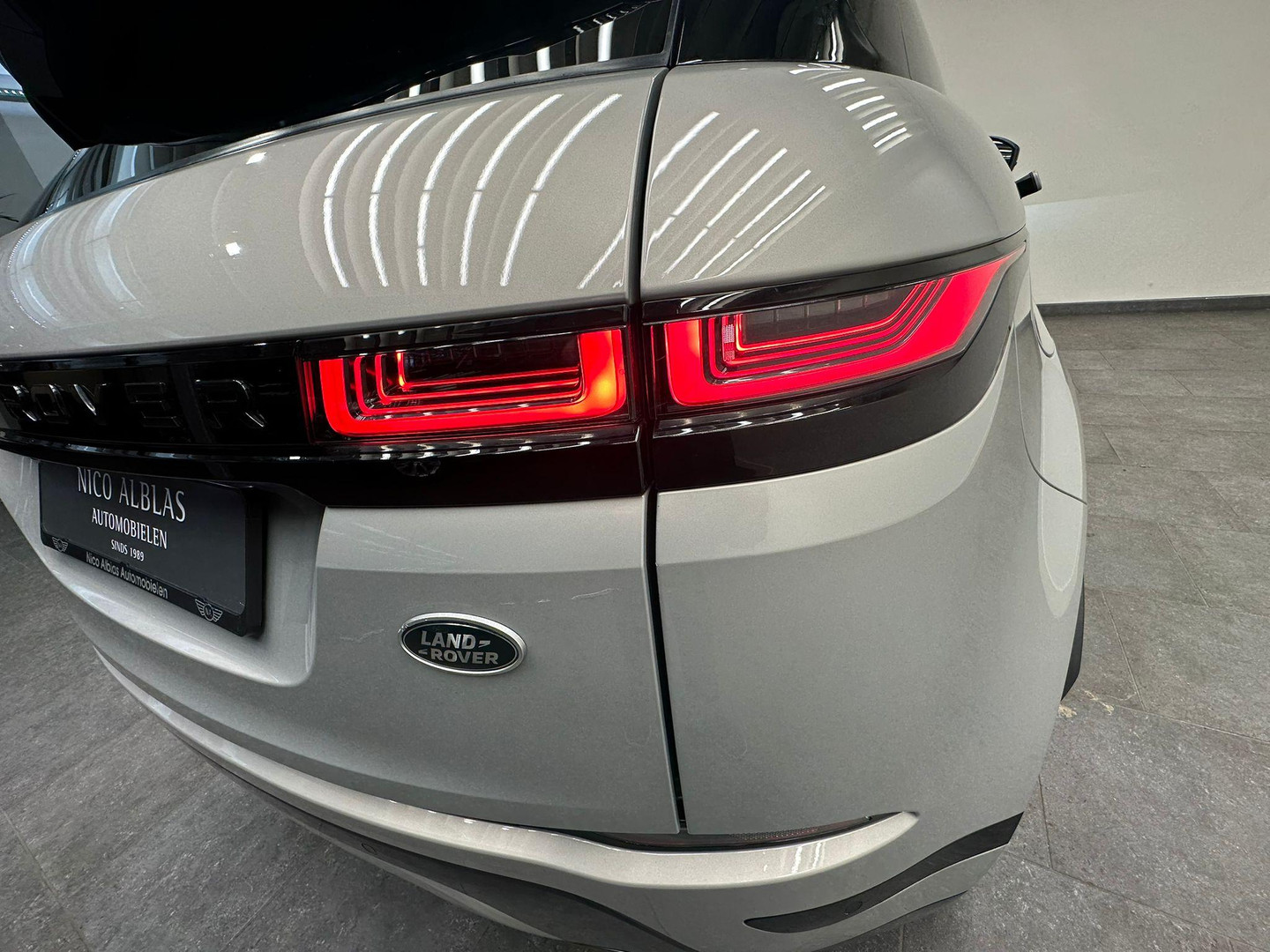 Land Rover