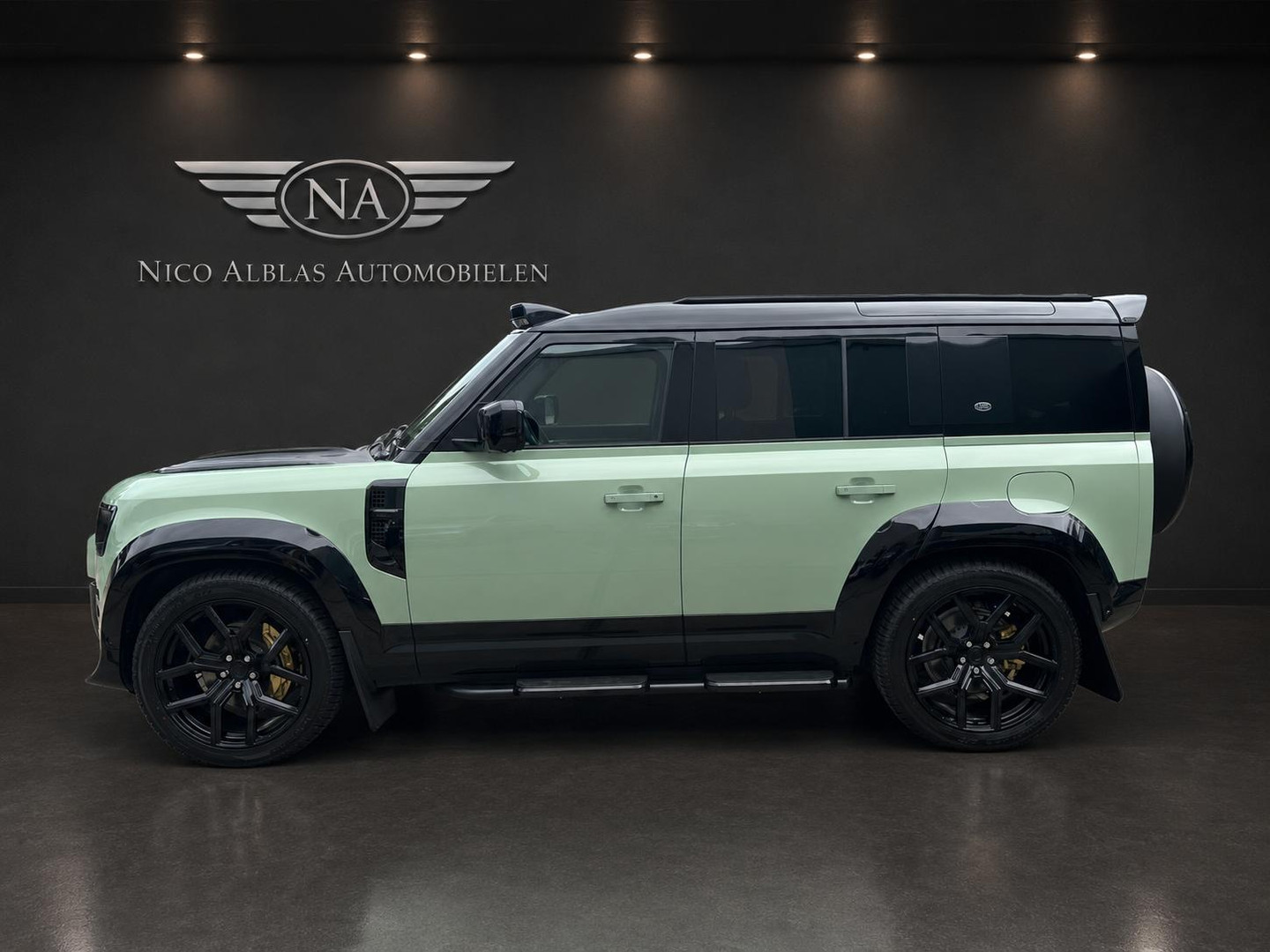 Land Rover