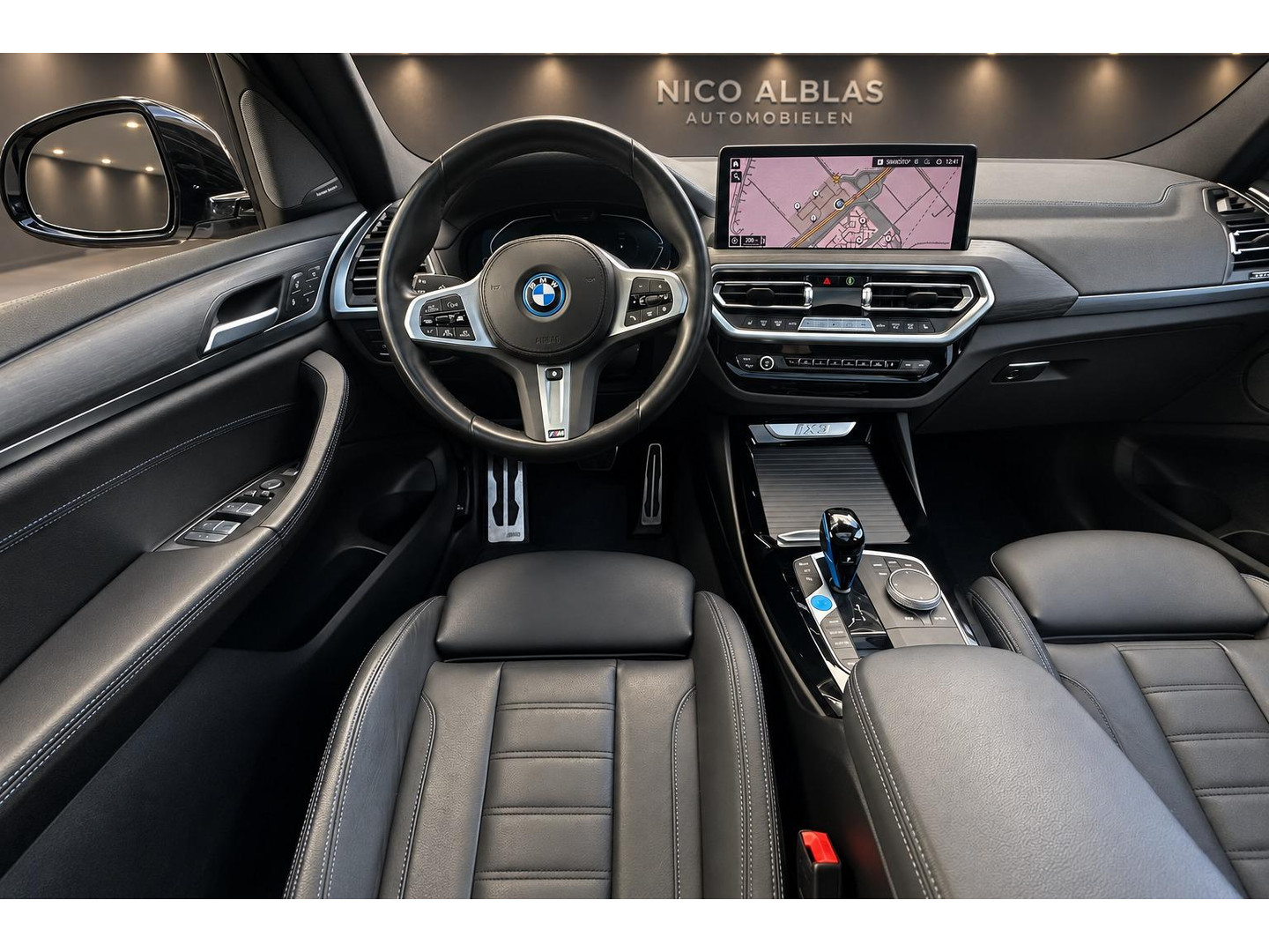 BMW BMW
