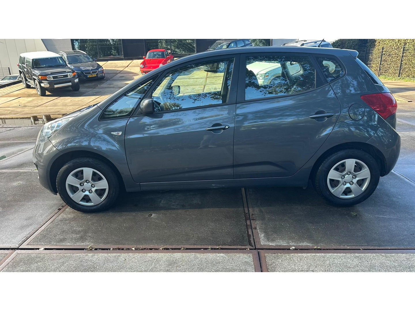 Kia