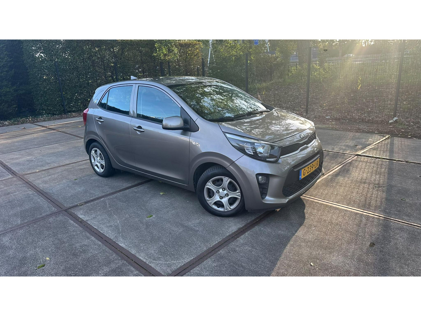 Kia