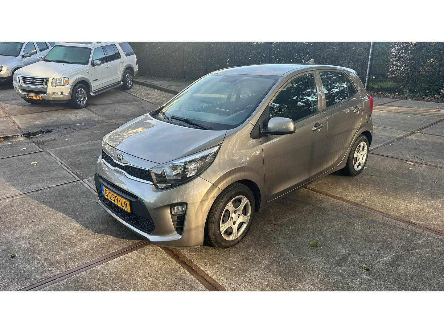 Kia