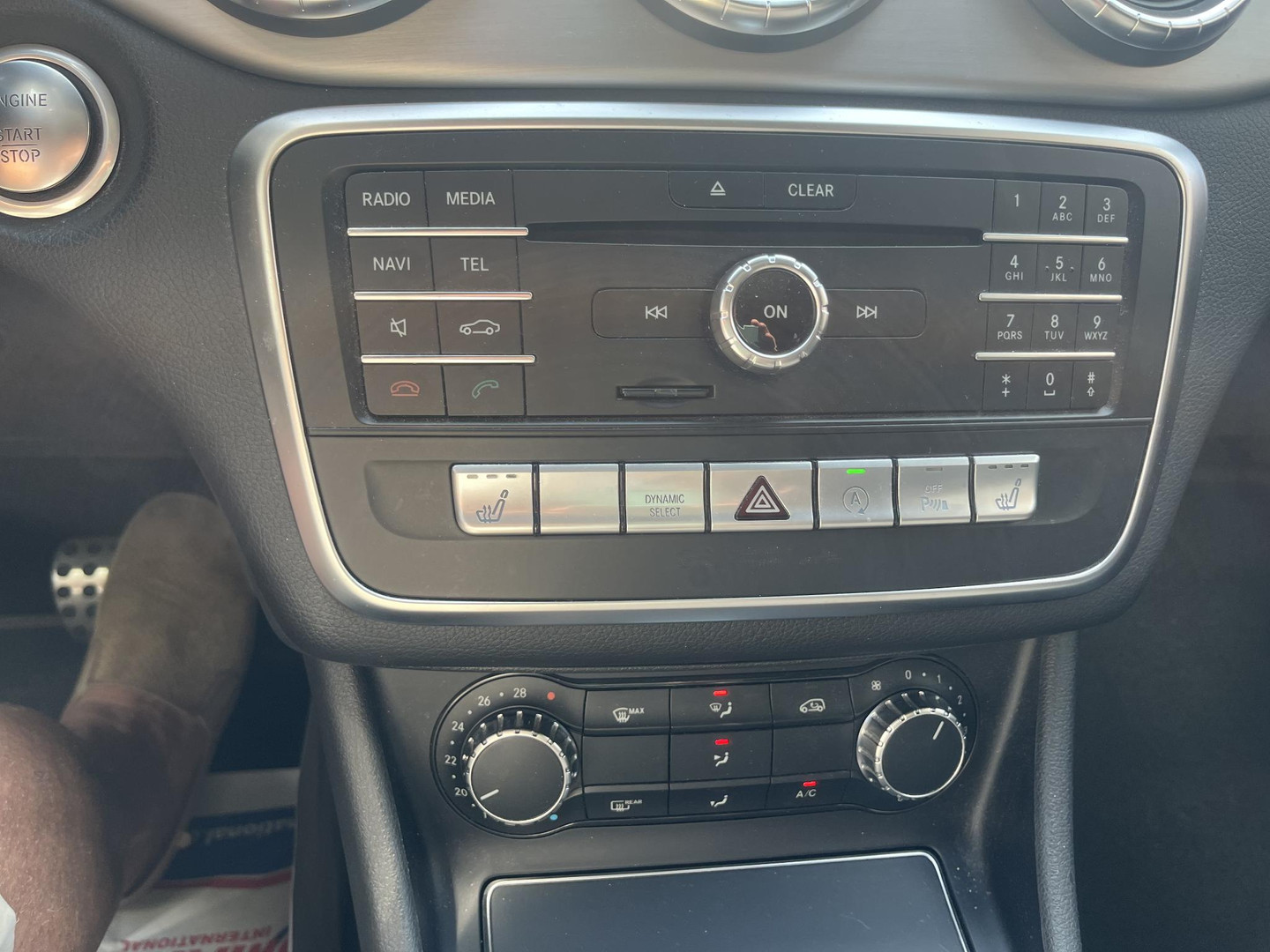 Mercedes-Benz Mercedes-Benz