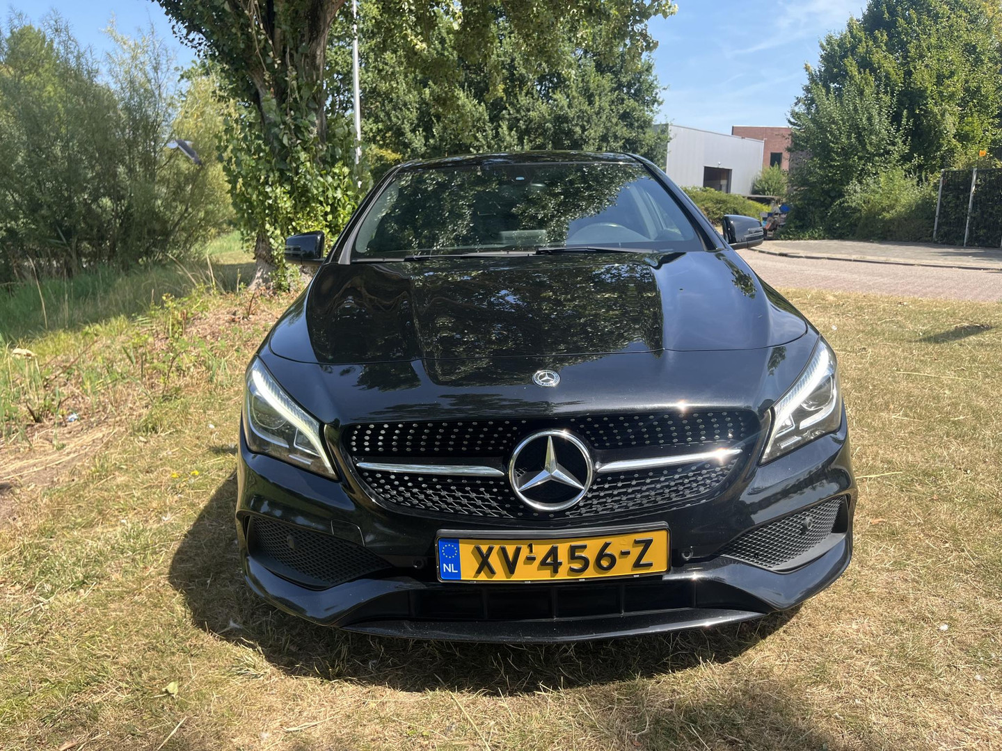 Mercedes-Benz Mercedes-Benz