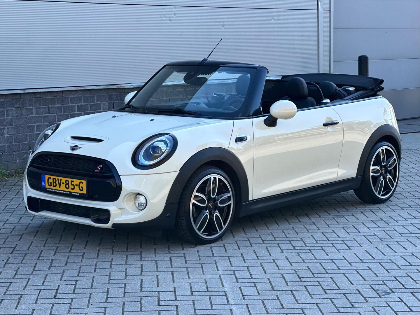 MINI