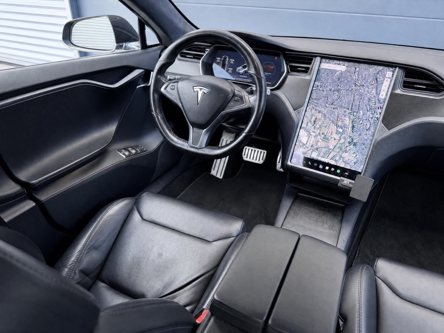 Tesla