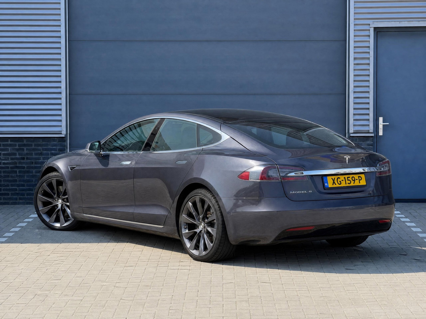 Tesla