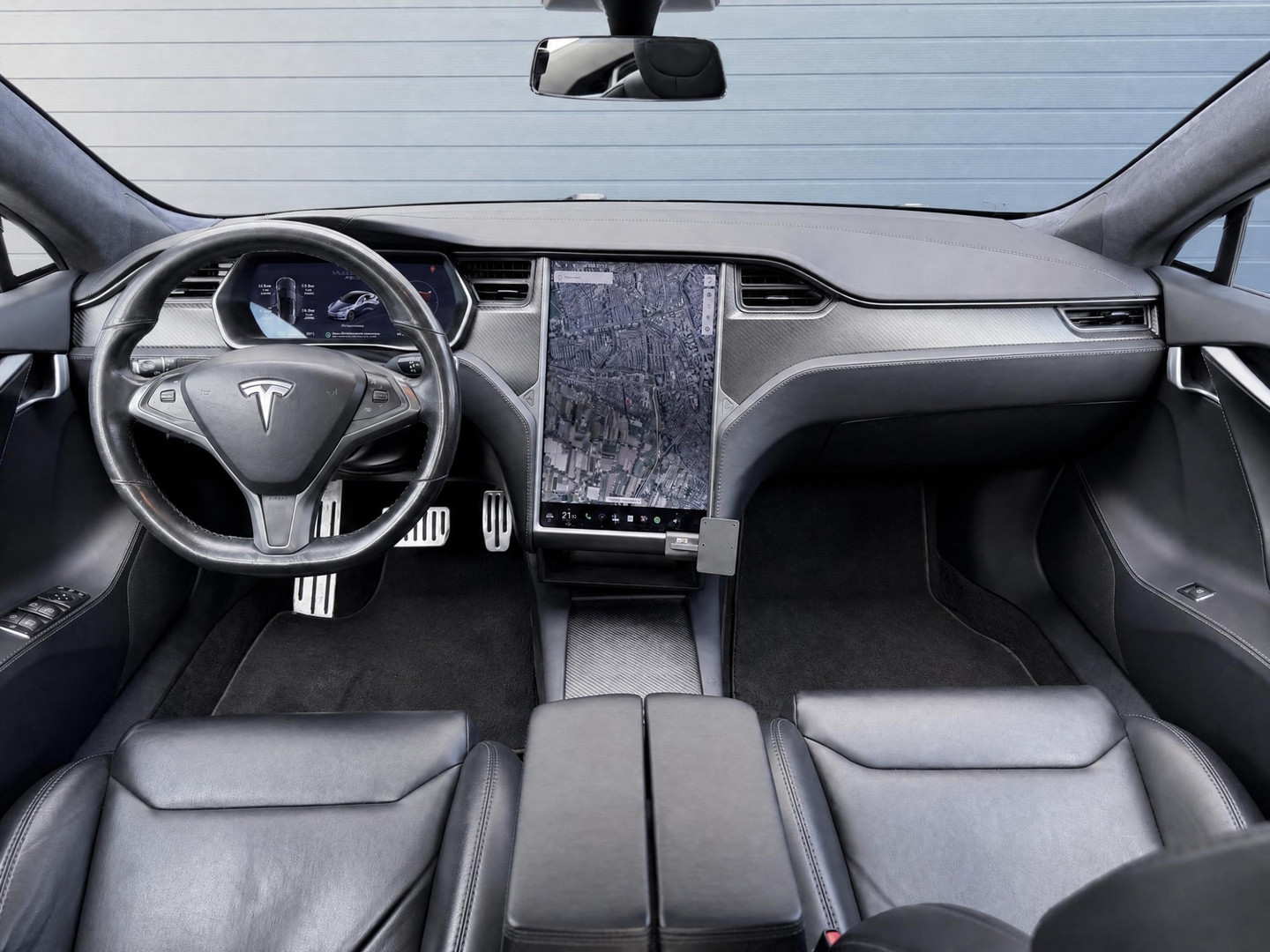 Tesla