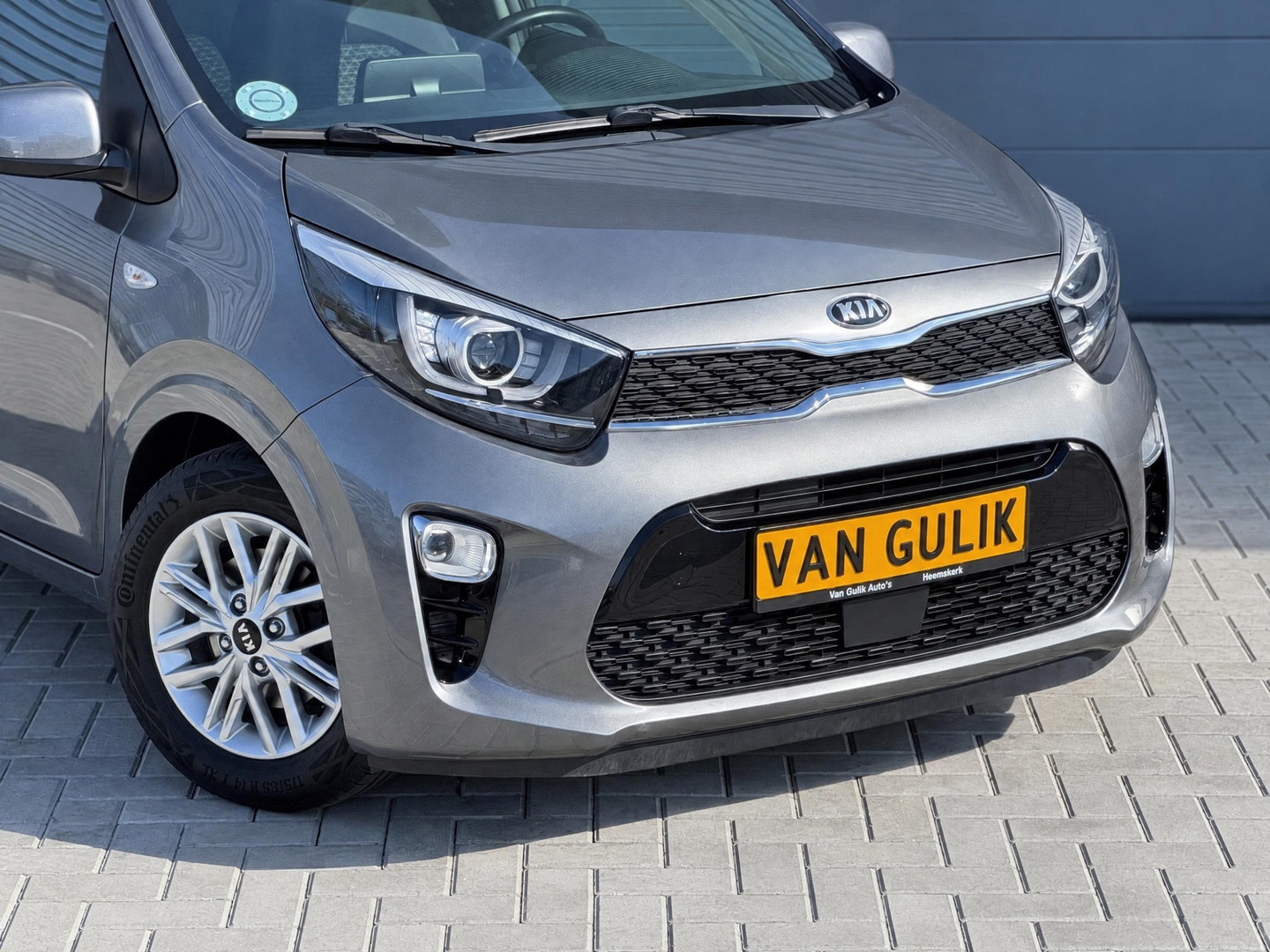Kia