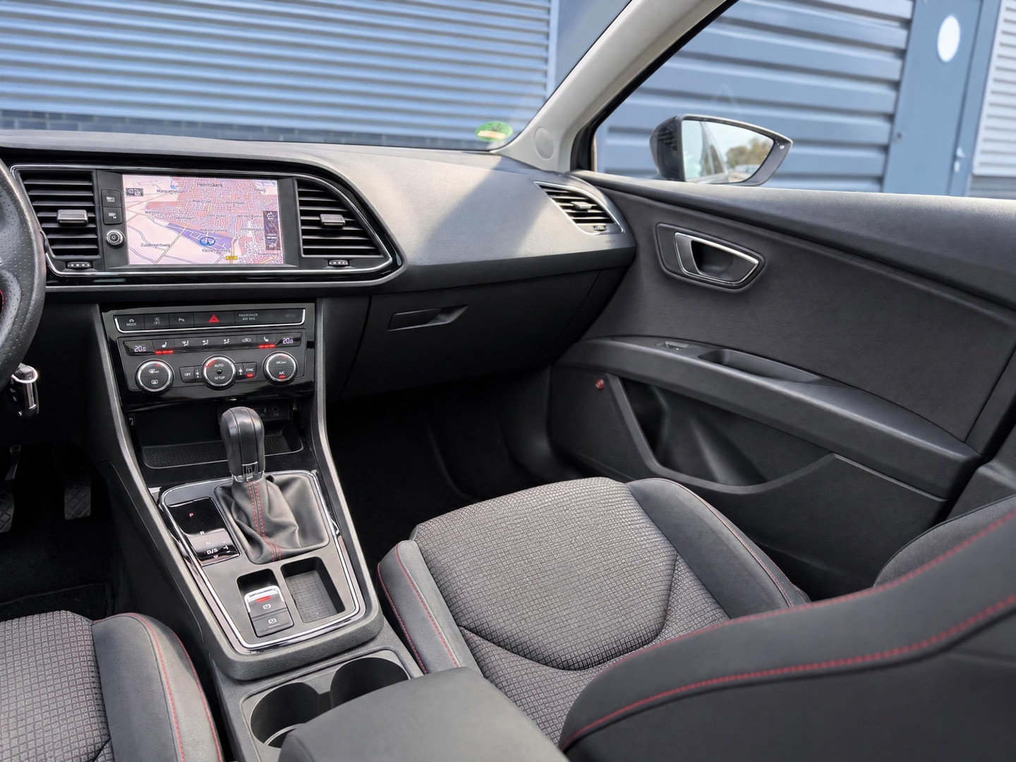 SEAT