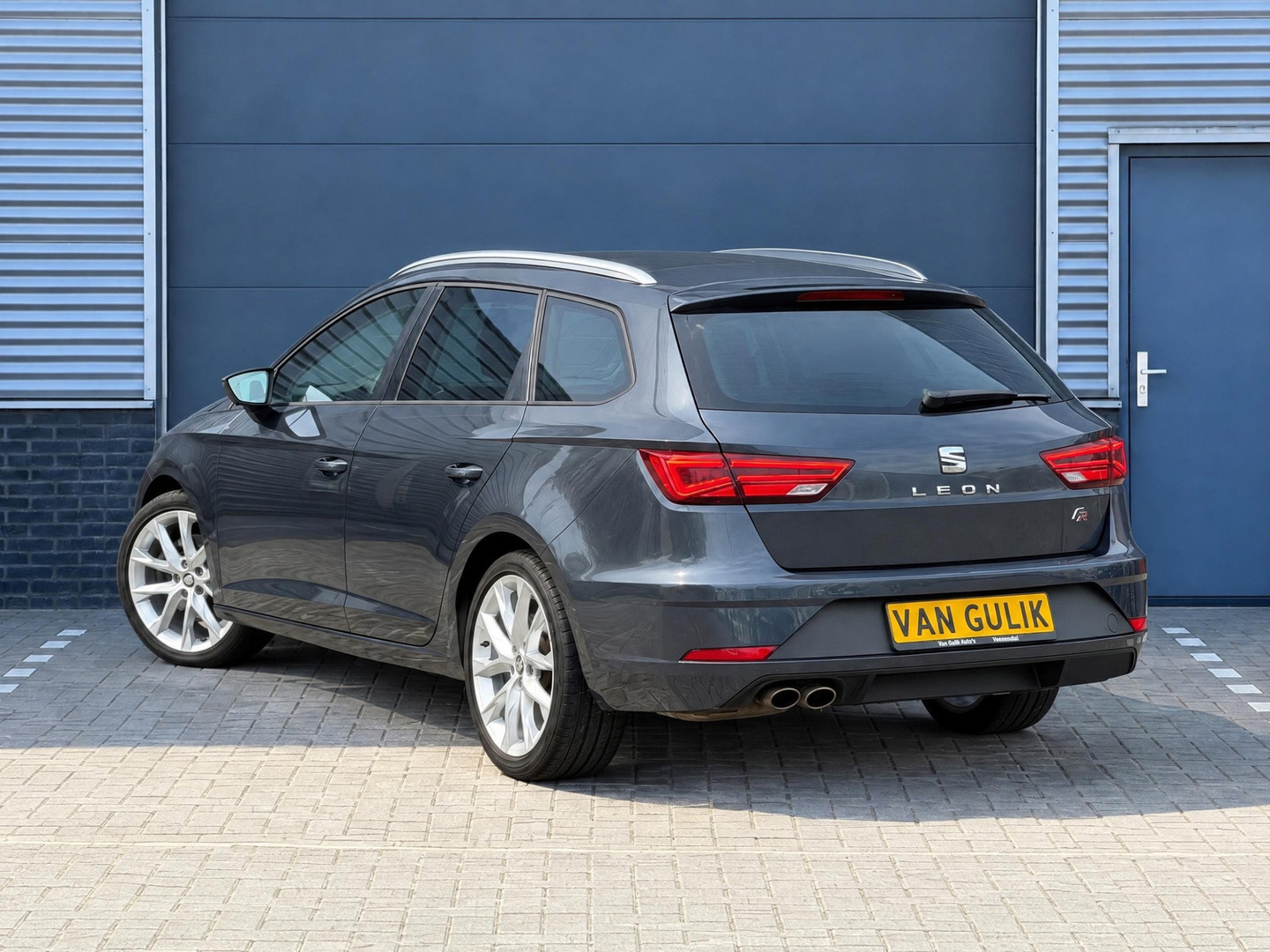 SEAT