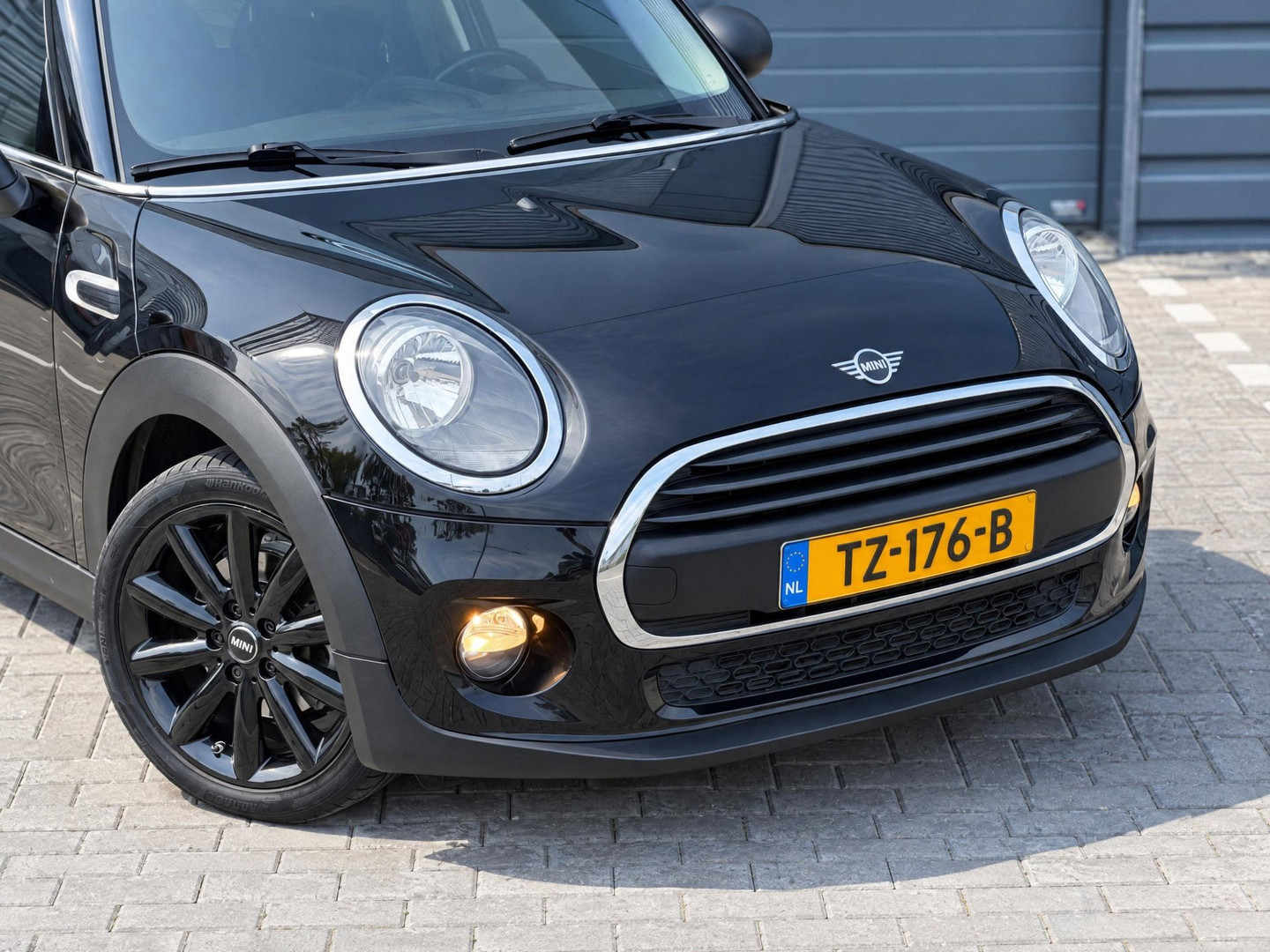 MINI