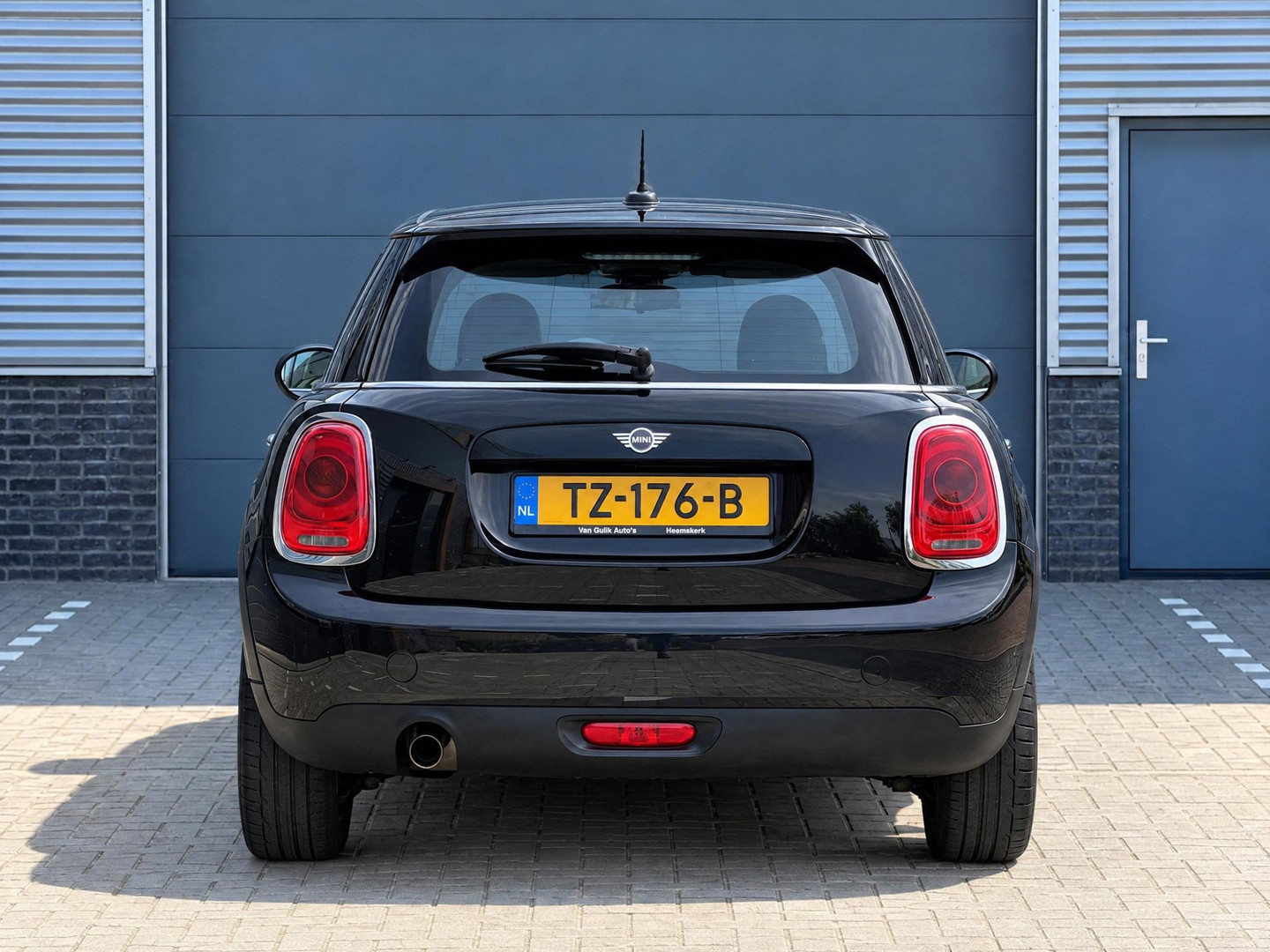 MINI