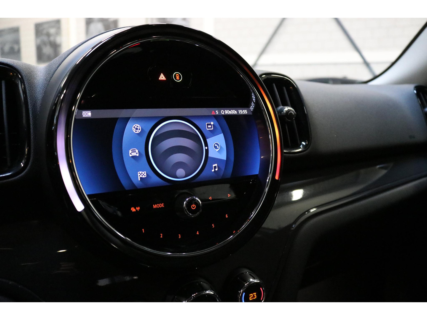 MINI