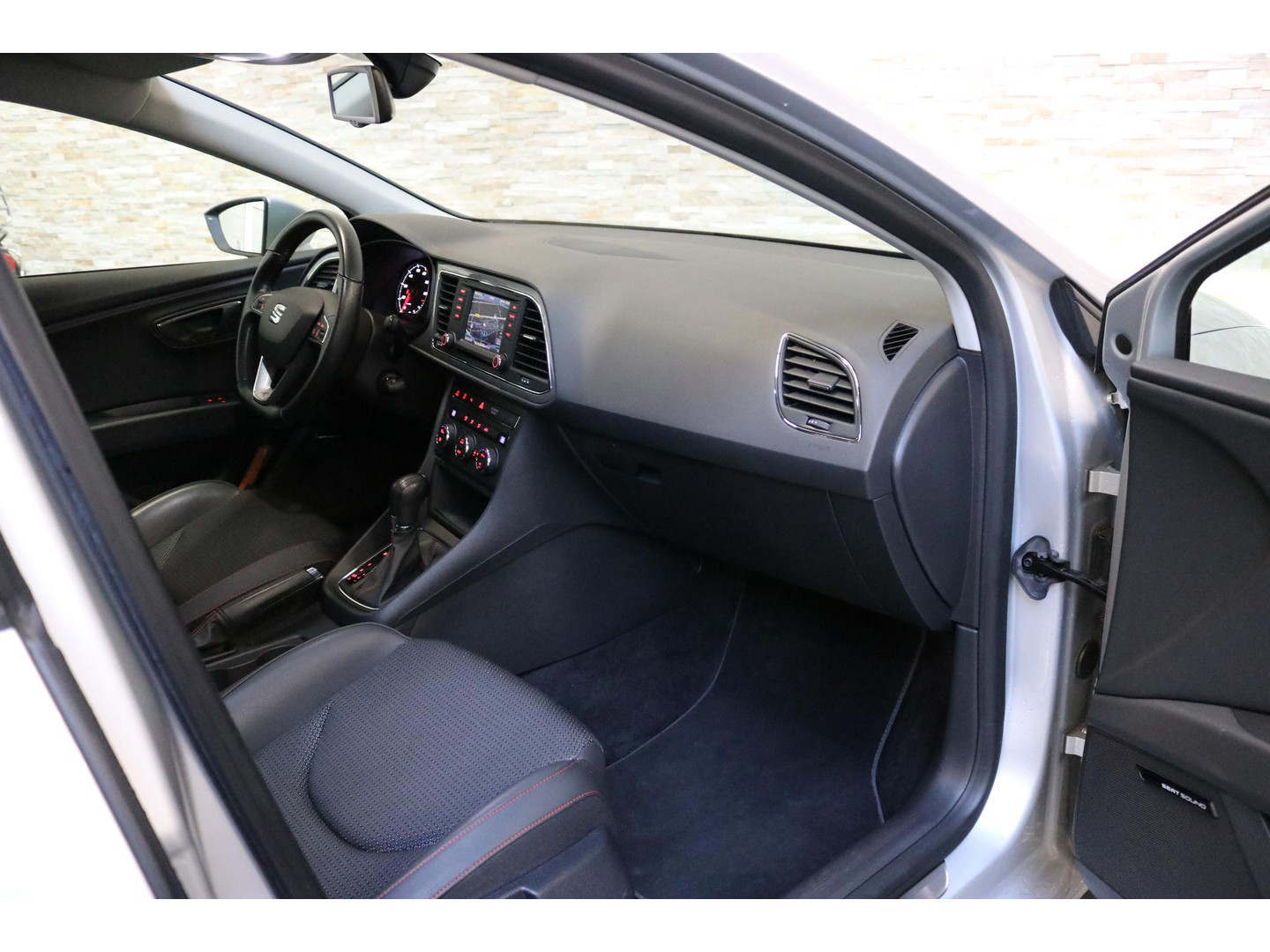 SEAT