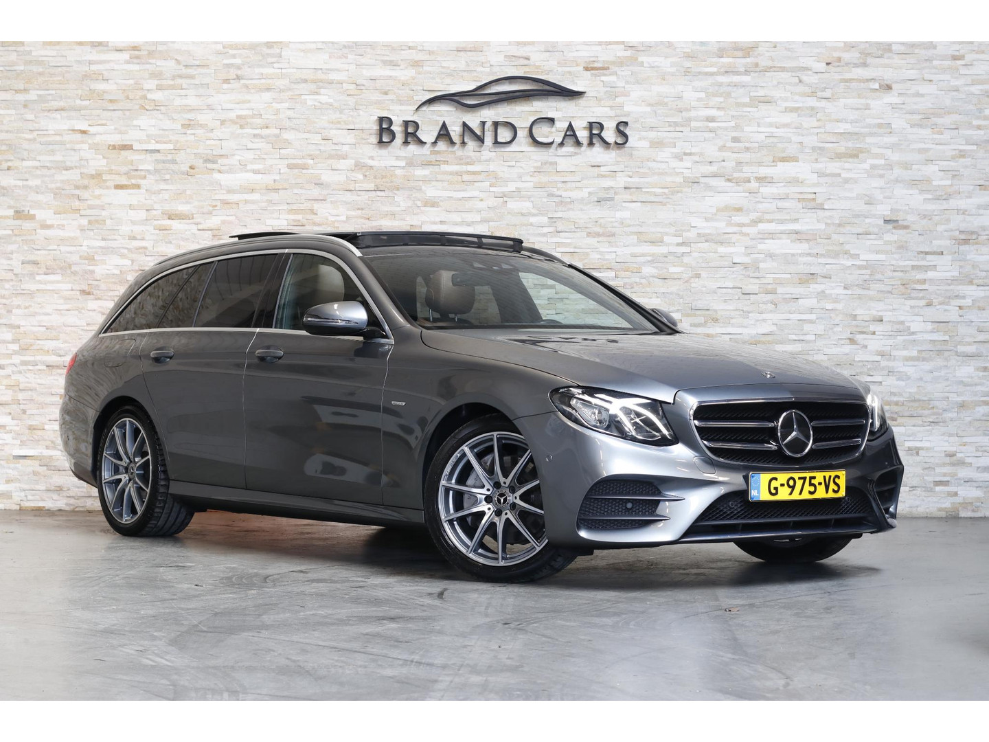 Mercedes-Benz Mercedes-Benz