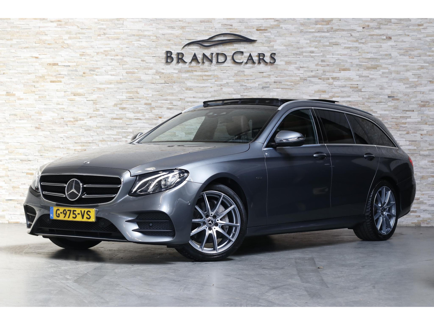 Mercedes-Benz Mercedes-Benz
