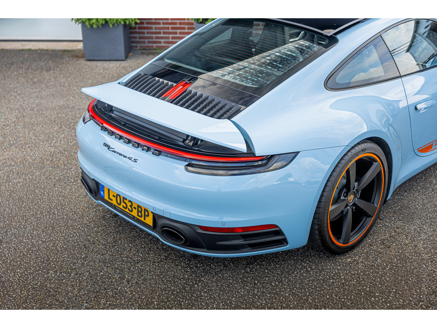 Porsche