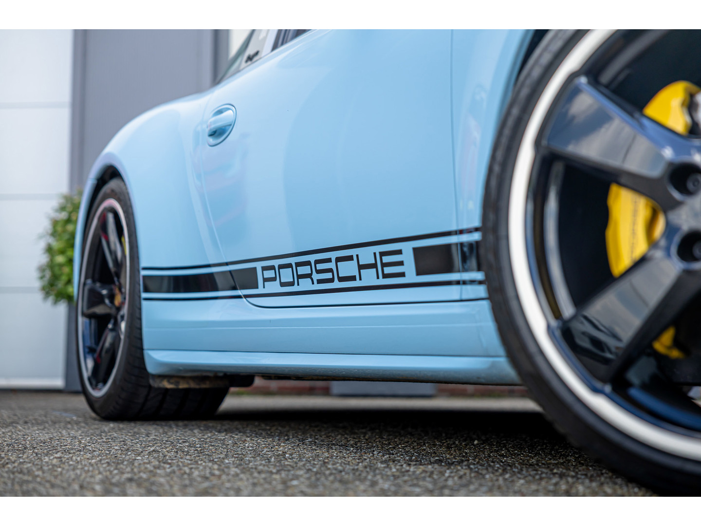 Porsche