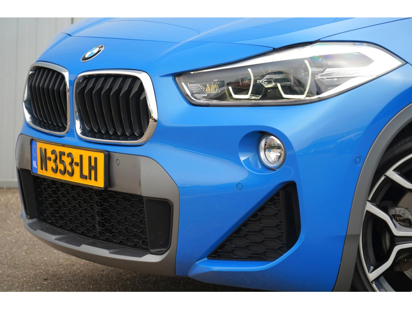 BMW BMW