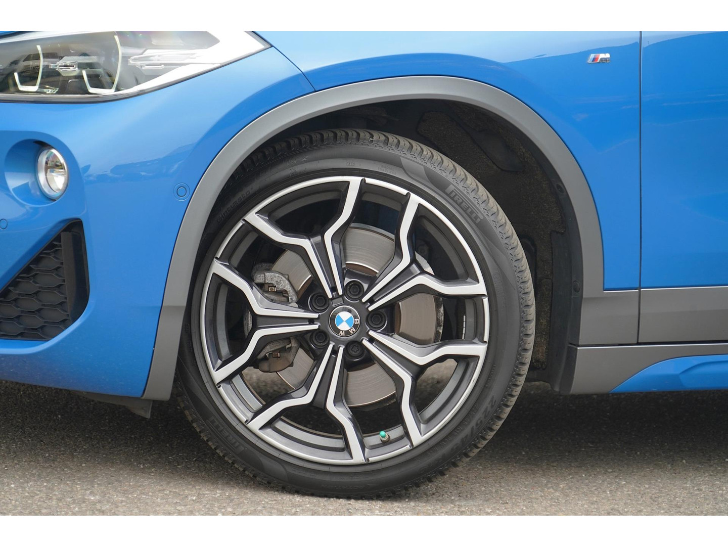 BMW BMW
