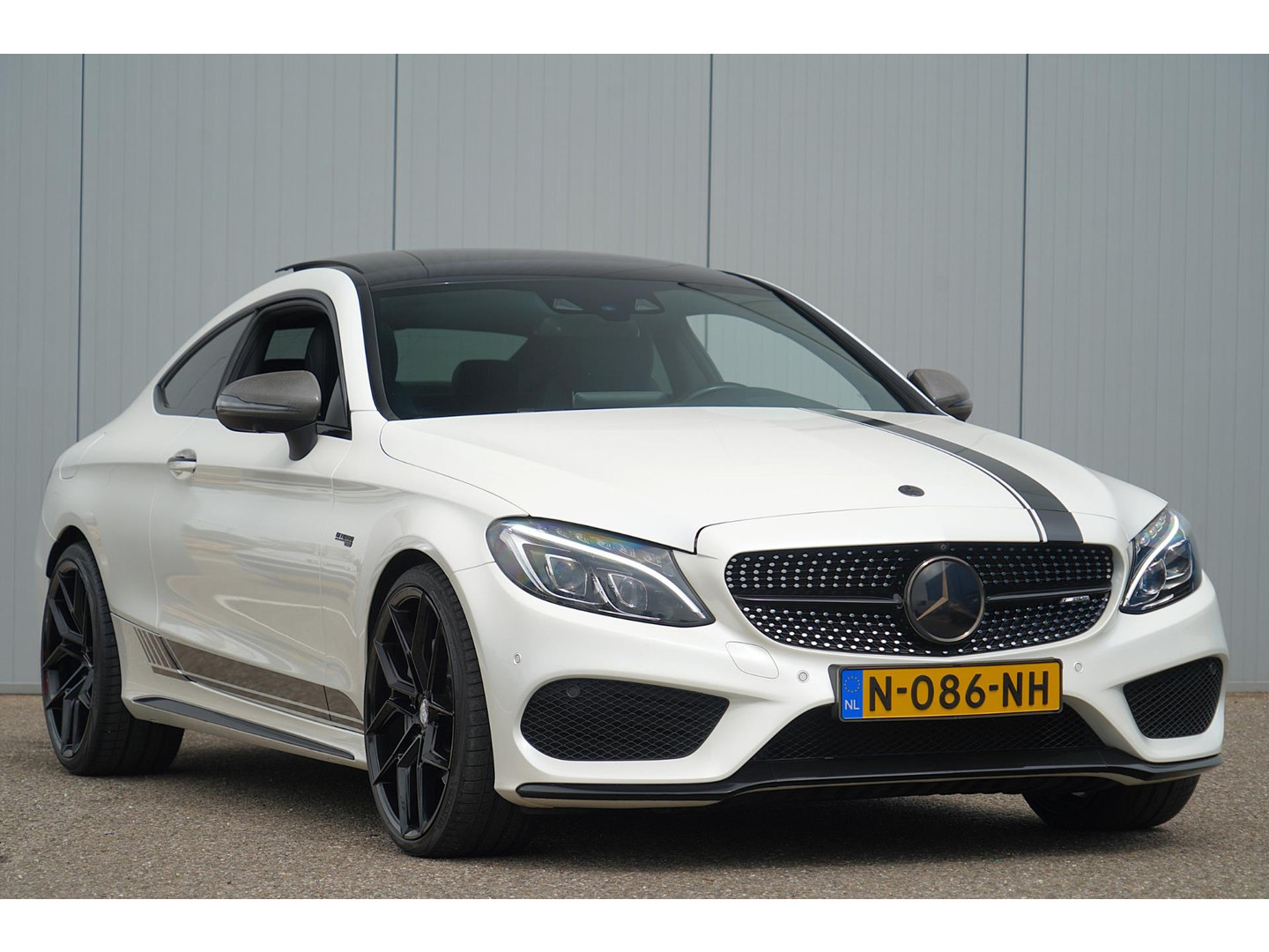Mercedes-Benz Mercedes-Benz