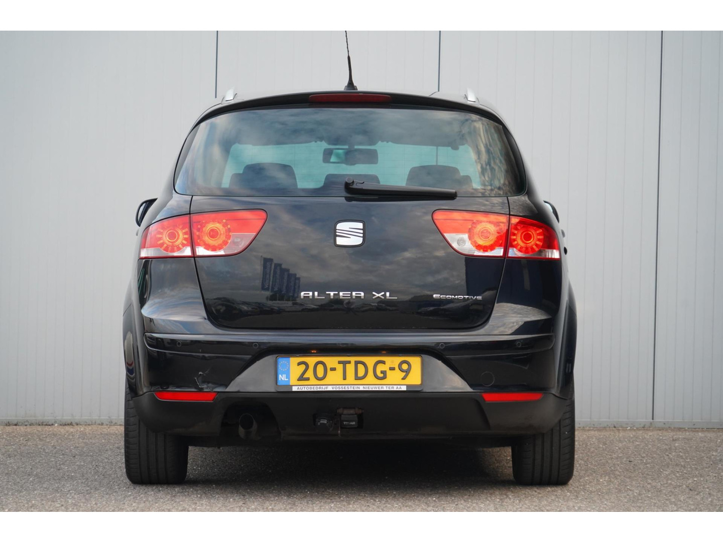 SEAT