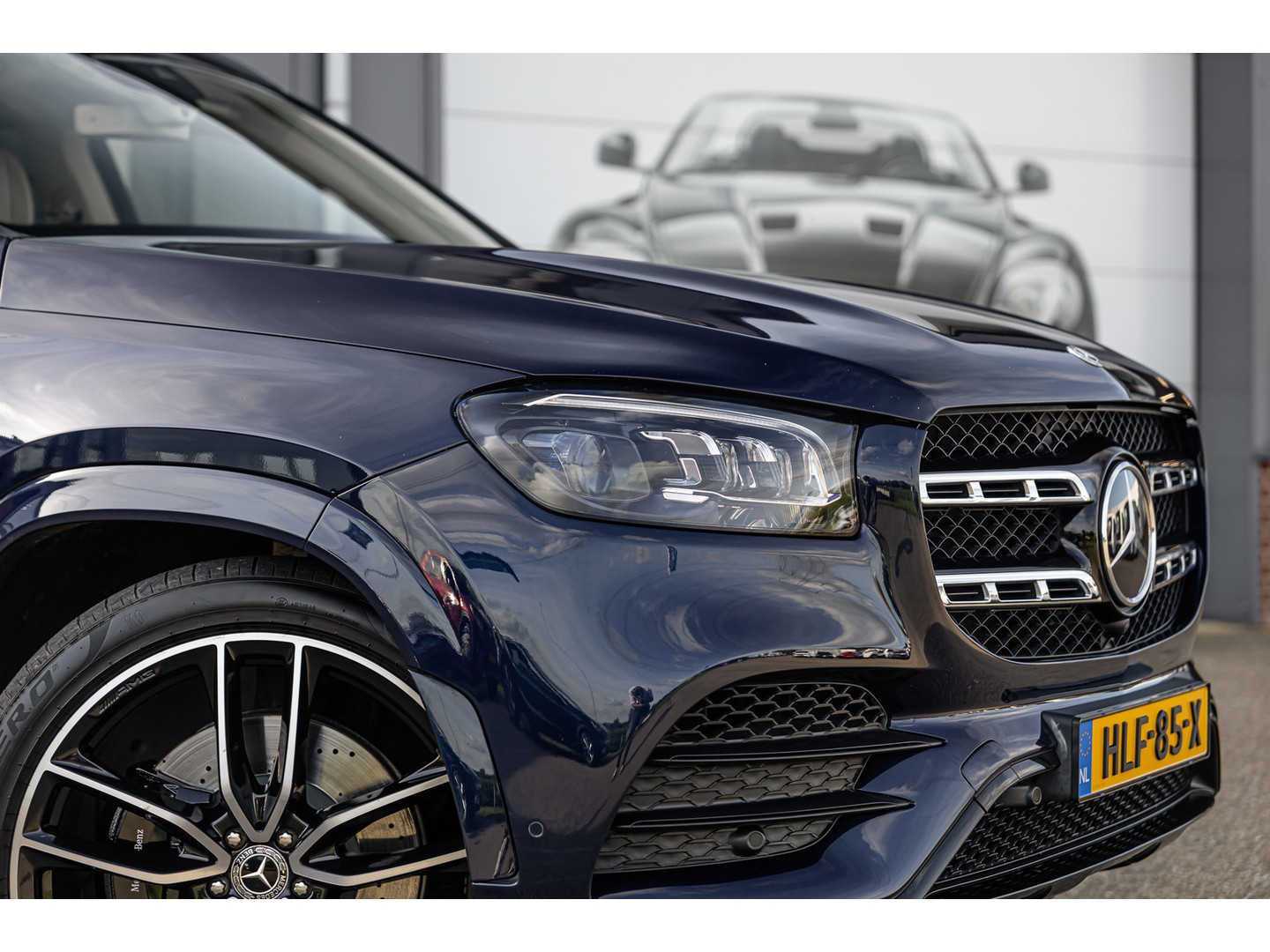 Mercedes-Benz Mercedes-Benz