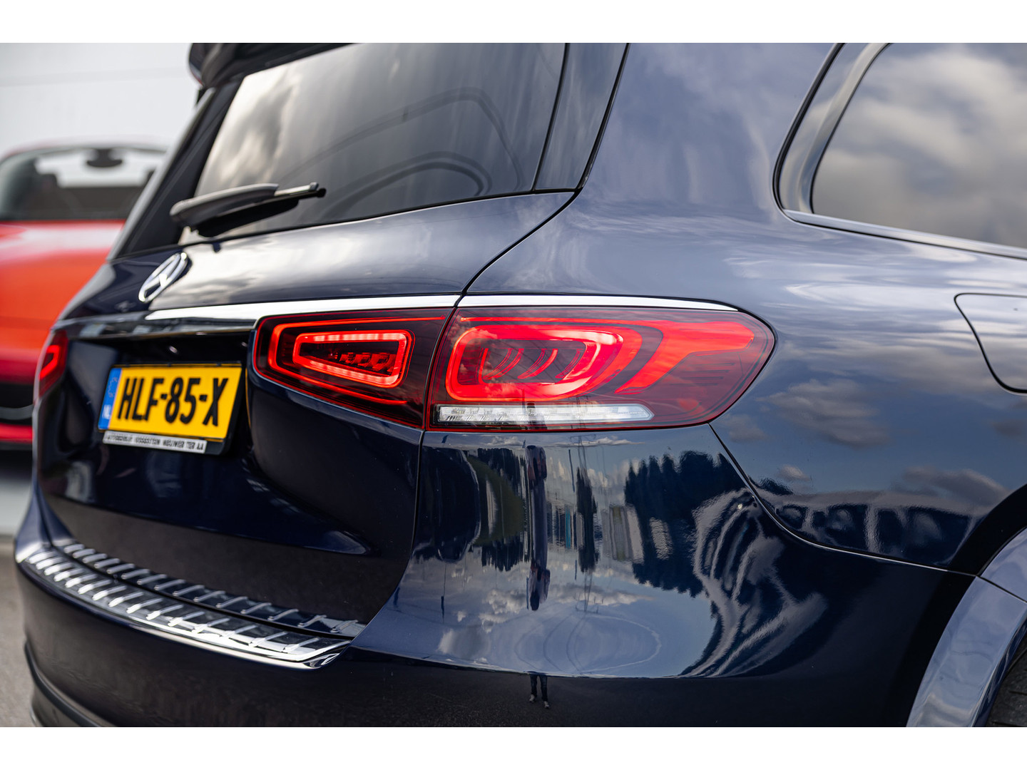 Mercedes-Benz Mercedes-Benz