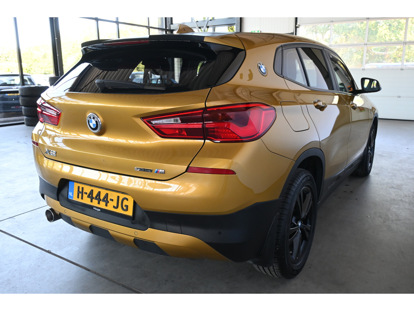 BMW