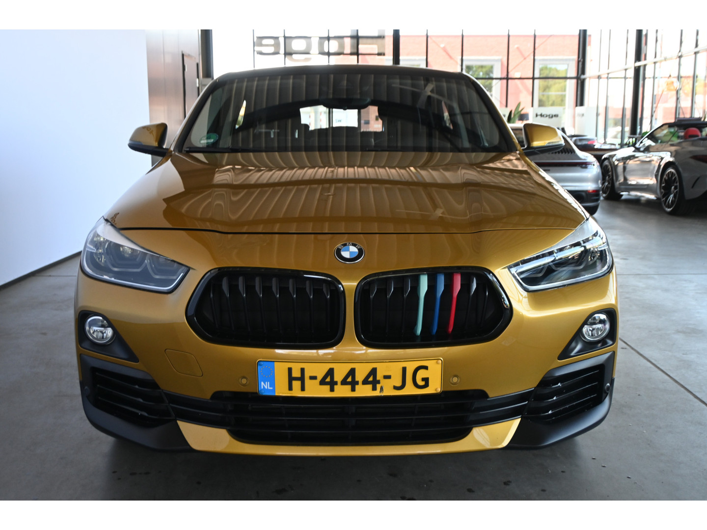 BMW