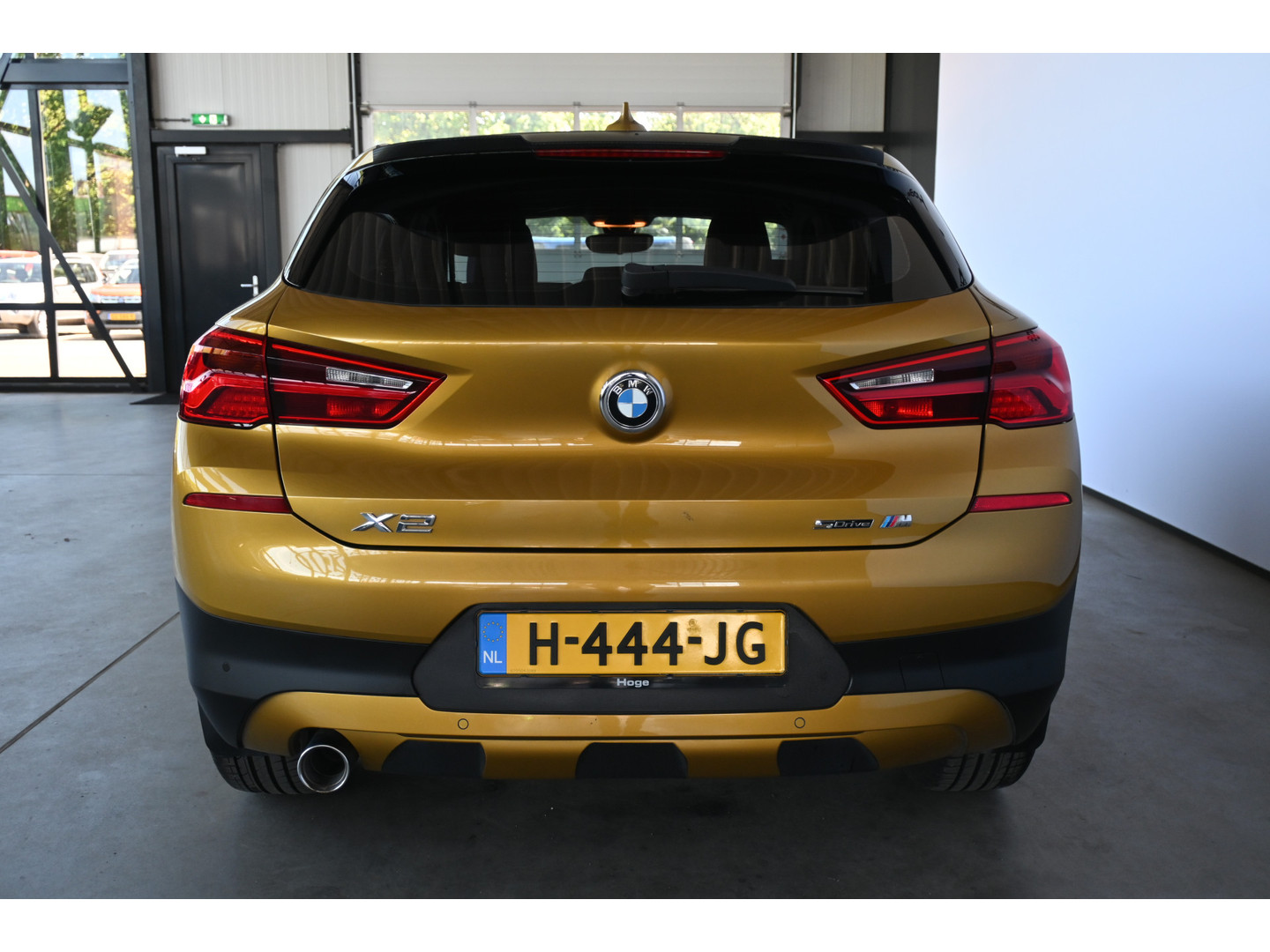 BMW