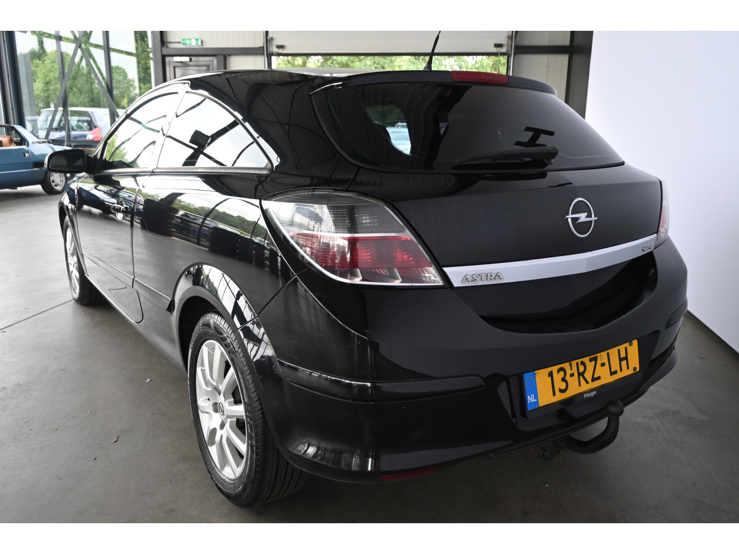 Opel