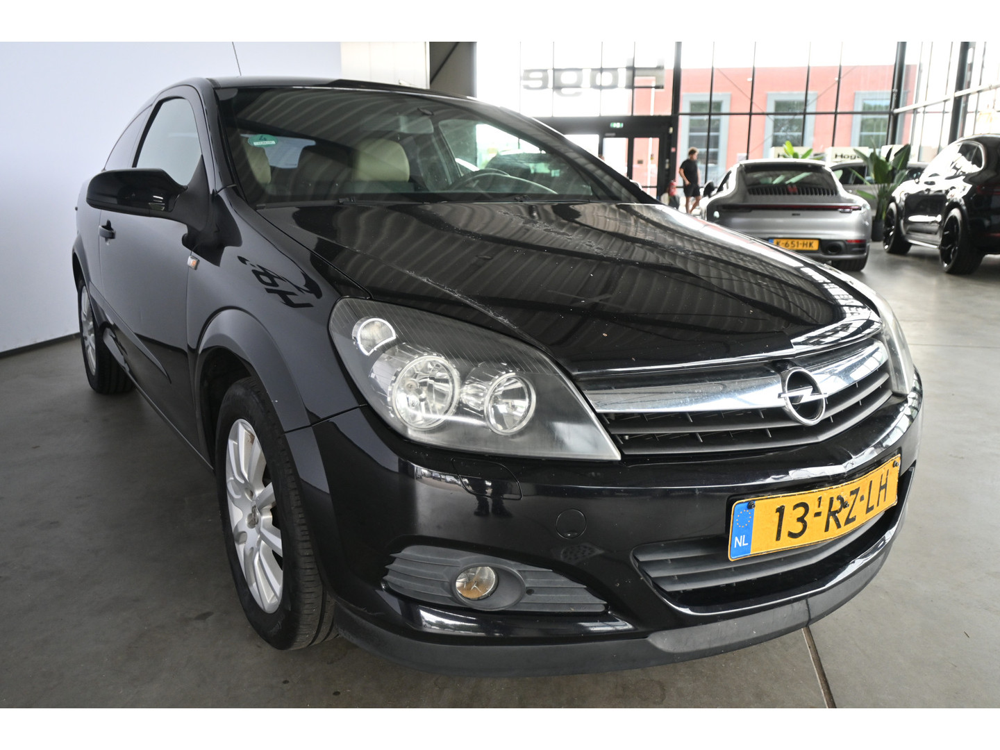 Opel