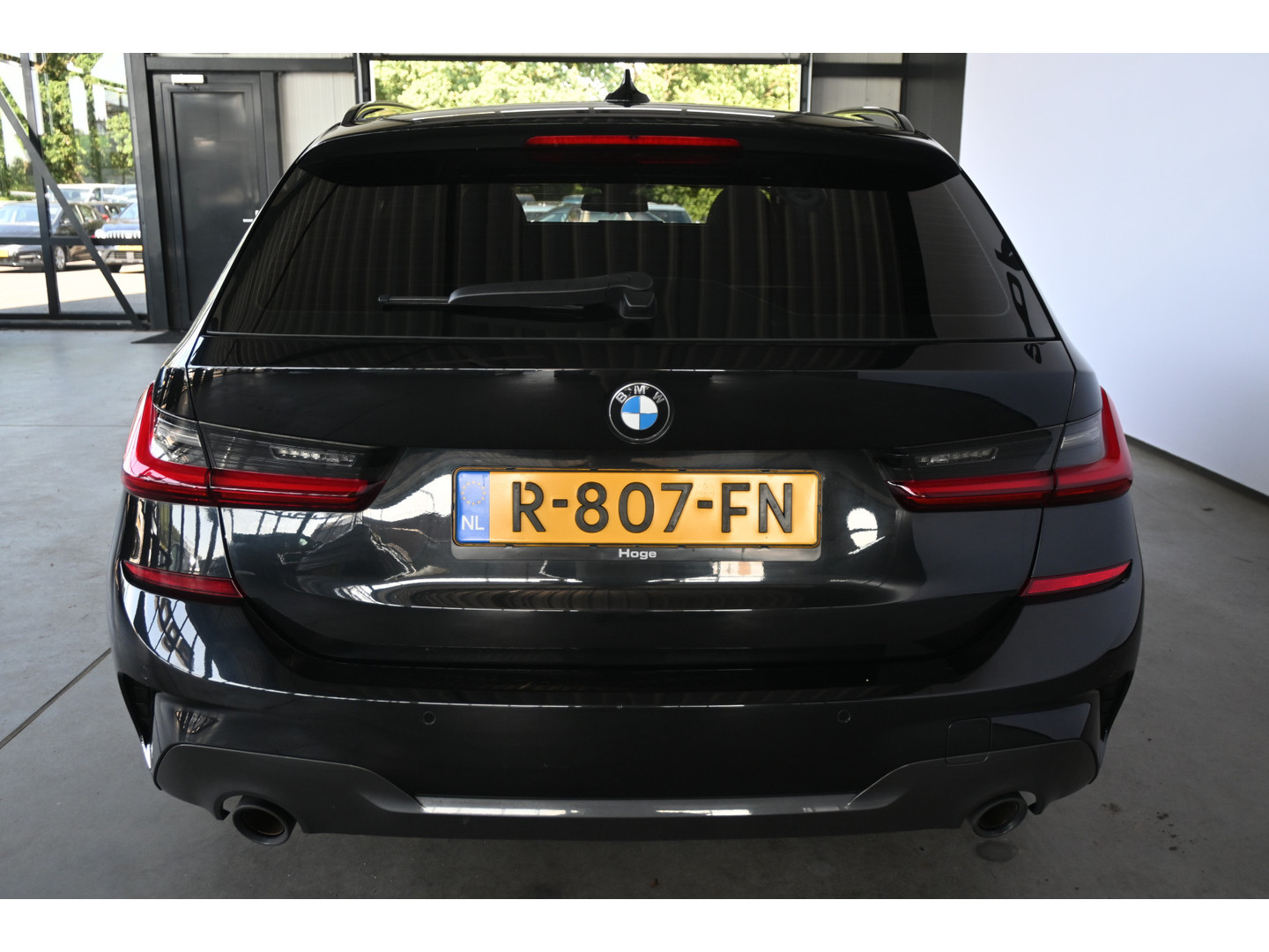BMW
